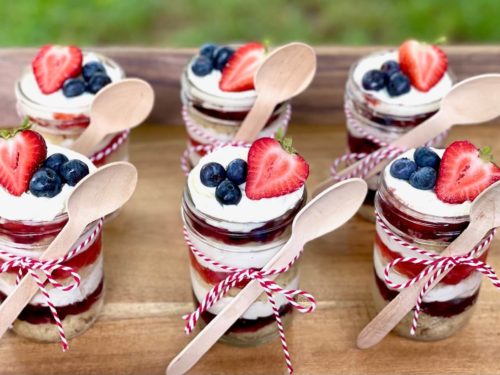 Easy Fourth of July Dessert: Cake Cups! - Amycakes Bakes