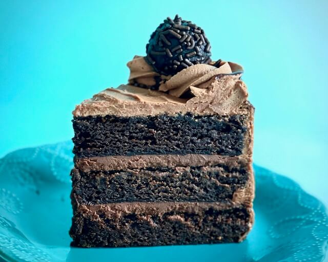 How long does it take you to ganache a cake ? 😍 #foryoupage #ganacher