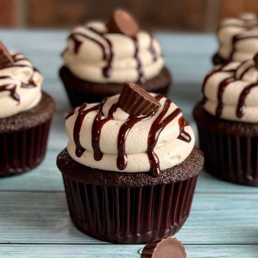 Moist and Fudgy Peanut Butter Cup Cupcakes