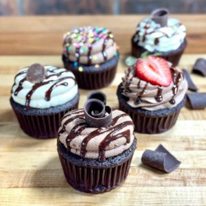 Moist and Fudgy Chocolate Cupcakes