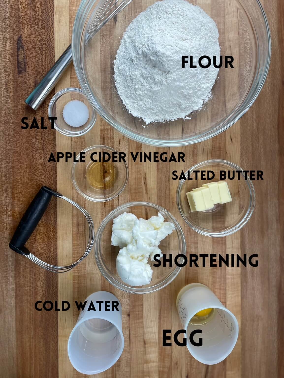 Egg and Vinegar Piee Crust Ingredients