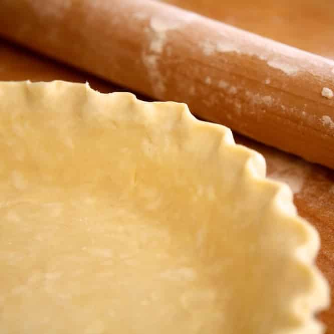 Pie Crust with Egg and Vinegar