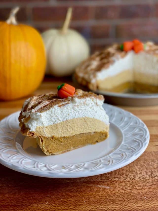 Triple Layer Pumpkin Cream Pie: A Bakery Recipe