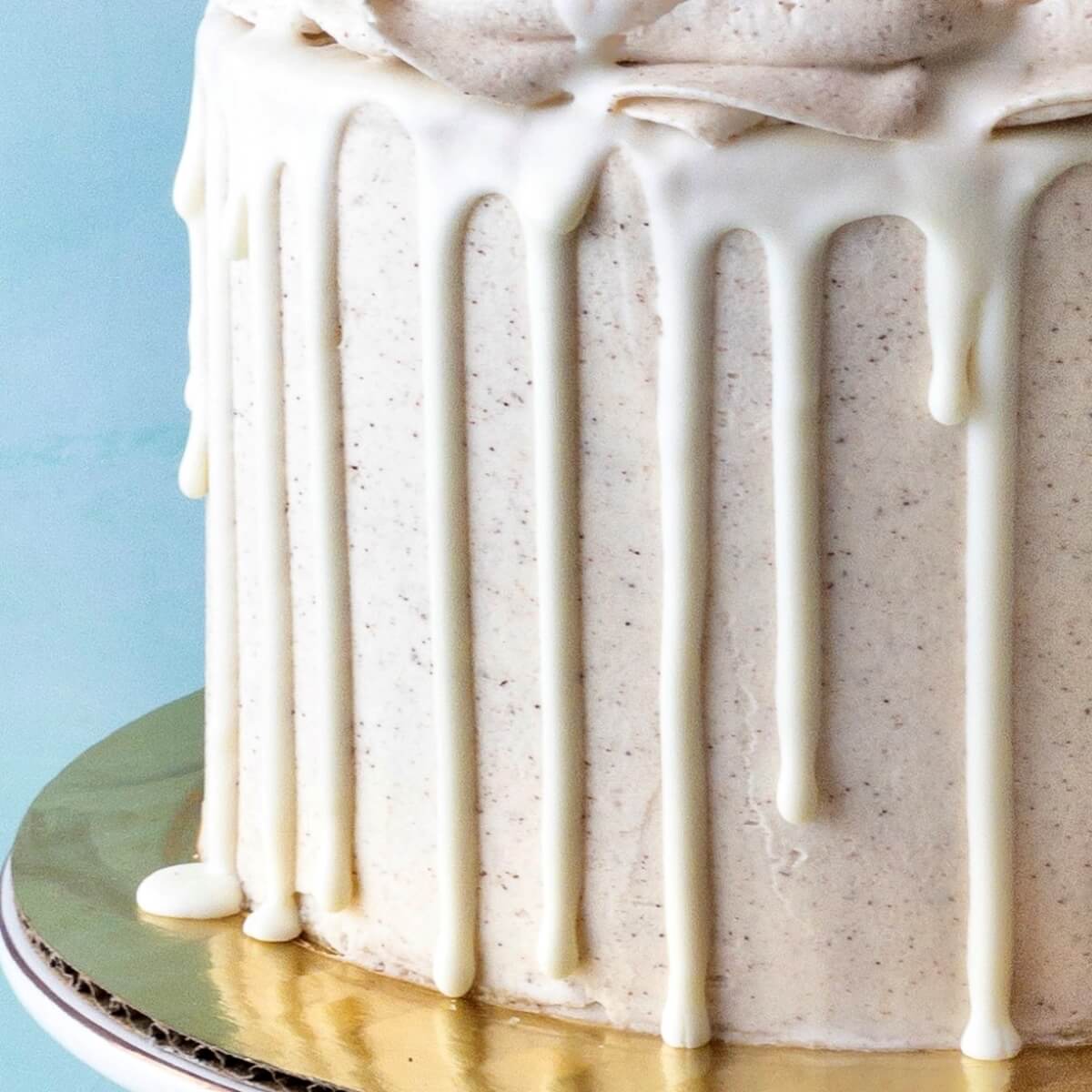 fluffy-white-chocolate-ganache-whipped-frosting-sweetly-cakes