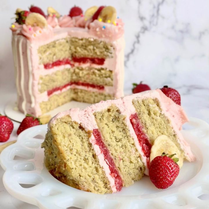 Strawberry Banana Cake (so soft and moist!) Amycakes Bakes